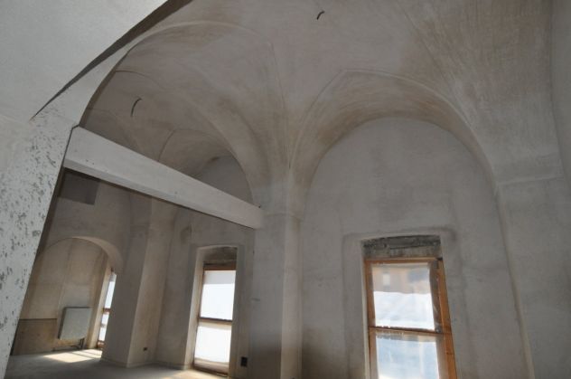STABILE INDIPENDENTE PIAZZA REGINA MARGHERITA GROTTAGLIE - Foto 2