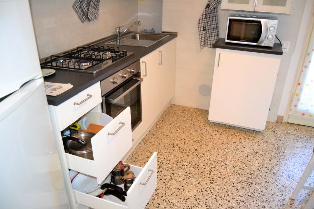 Stanza singola per studentessa in appartamento condiviso - Foto 7