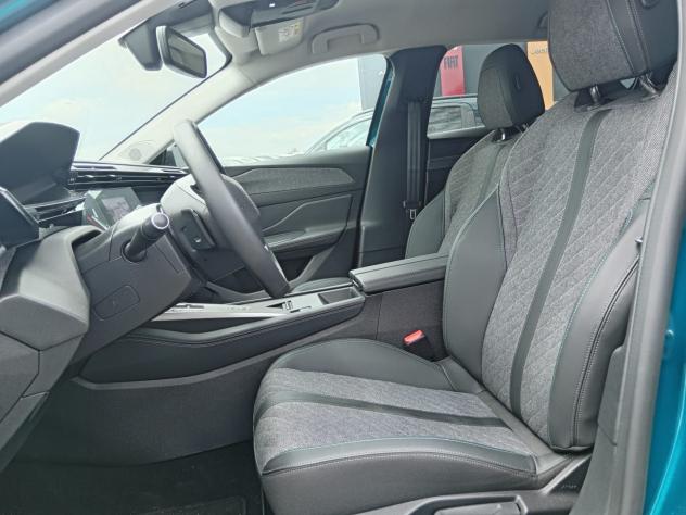 Peugeot 408 Allure Pack PureTech 130 EAT8 S&S aut. - Foto 10