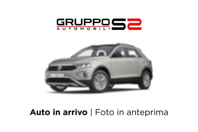 Volkswagen T-Roc T-Roc 1.5 tsi R-Line DSG / Black Style Pack - Park Assist - Retrocamera - Fari IQ.LIGHT LED Matrix - Videocamera per retromarcia "Rea