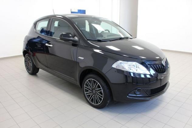 Lancia Ypsilon 1.0 FireFly 5 porte S&S Hybrid Gold - Foto 3