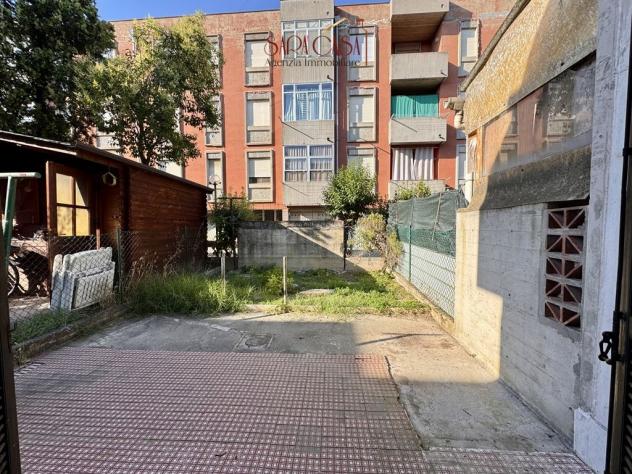 Villetta centrale con giardino fronte retro in ottima posizione - Foto 6