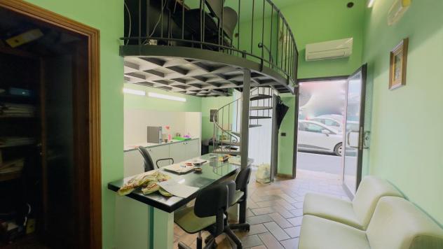 NEGOZIO di 3 vani e di 35 mq (FIRENZE) rif. AAI868