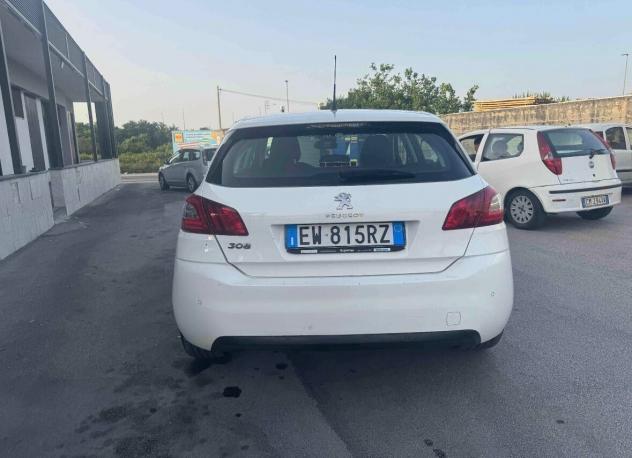 Peugeot 308 1.6 HDi 92 CV Allure - Foto 4