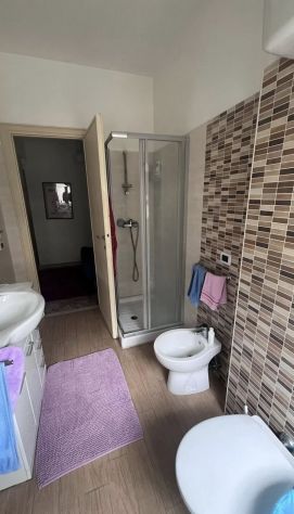 TIBURTINA CASAL BRUCIATO GRAZIOSO BILOCALE ARREDATO - Foto 2