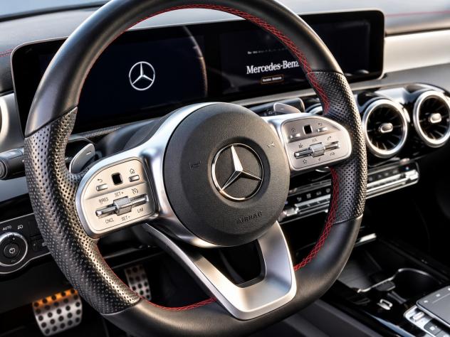 Mercedes-benz CLA 180 d Automatic Sport - Foto 5