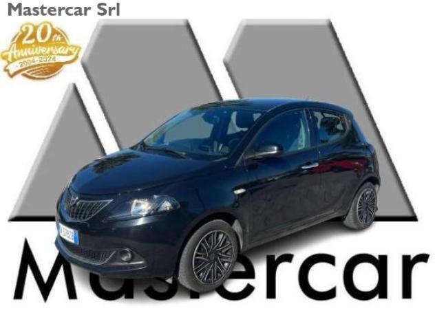 LANCIA Ypsilon 5p. Neopatentati 1.0 hybrid Gold tg: GK578ZB rif. 24016110
