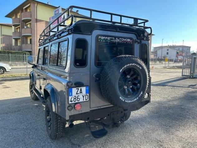 LAND ROVER - Defender - 110 2.5 Td5 S.W. SE - Foto 5