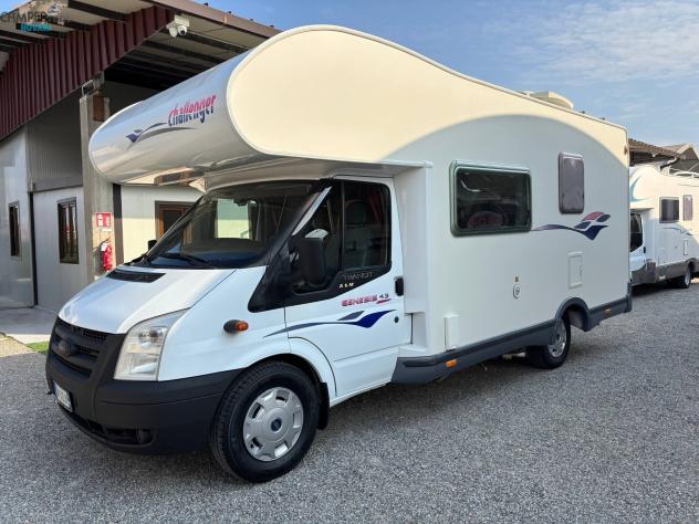 CHALLENGER GENESIS 43 - mansardato con letti a castello in coda - Foto 8