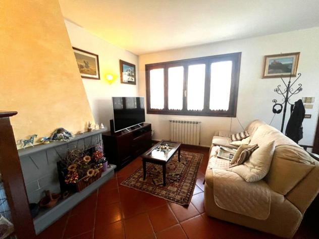 VILLINO di 6 vani e di 230 mq (CARMIGNANO) rif. L1388_2 - Foto 4