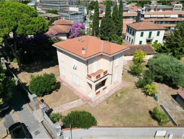 Villa in vendita a Massa 220 mq Rif: 1398333 - Foto 2