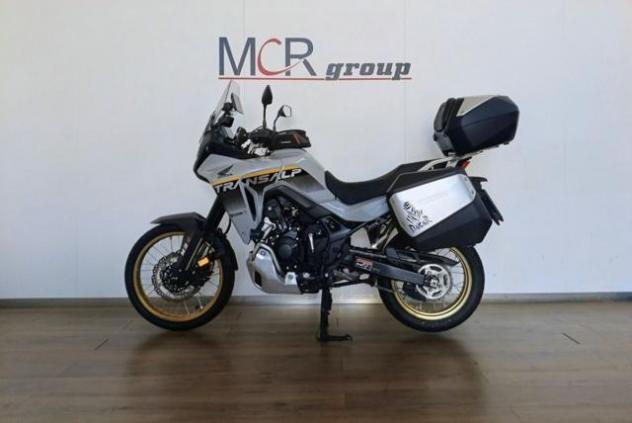 HONDA Transalp XL750 Standard rif. 23868275 - Foto 2