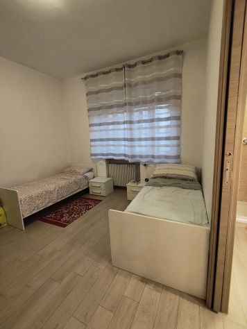 Posto letto in stanza doppia per studenti - Verona, Borgo Roma - Foto 3