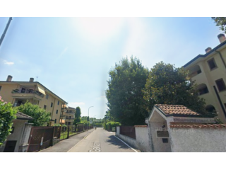 Quadrilocale 100 Mq con giardino e 3 balconi