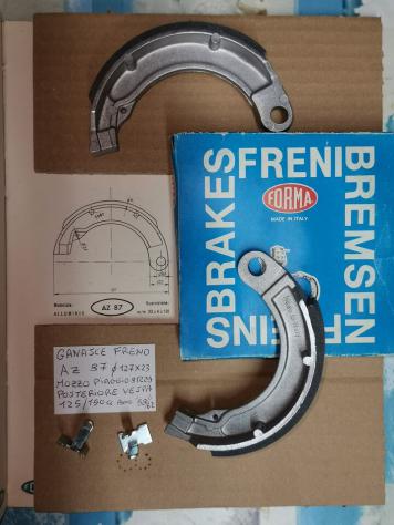 Ganasce freno 127x23 post.Vespa 125-150 5862 FR AZ 87