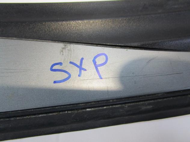 51477897243 RIVESTIMENTO PIEDI BATTATACCO POSTERIORE SINISTRO BMW SERIE 5 530 D SW E61 3.0 D 160KW AUT 5P (2005) RICAMBIO USATO - Foto 2