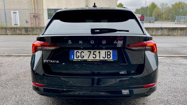 SKODA OCTAVIA SW 2.0 TDI EXECUTIVE 116CV - FULL LED, VIRTUAL COCKPIT, NEOPATENTATI - Foto 7
