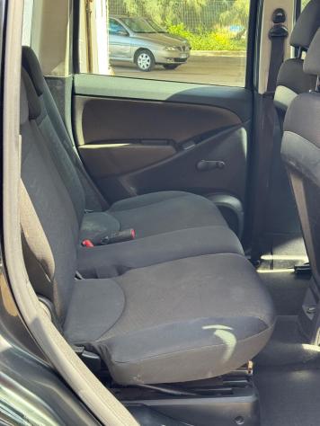 Fiat Idea 1.3 Multijet 16V 90 CV BlackLabel - Foto 6