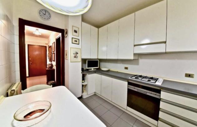 Trilocale arredato con giardino € 950 libero da maggio - Foto 9