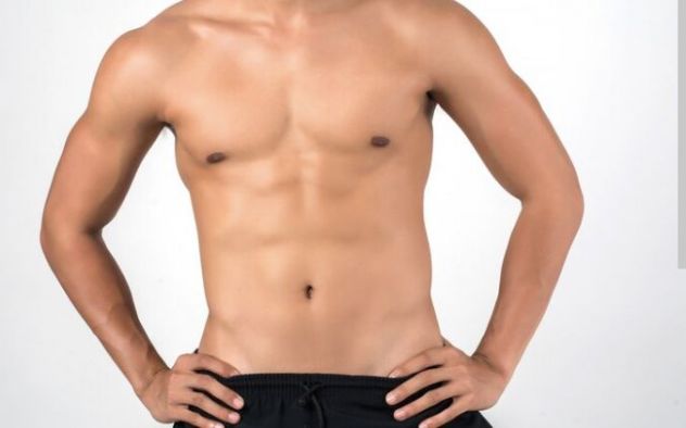 Uomo bella presenza molto dotato cerco ragazza o donna x relazione duratura passionale Tel:3793953277