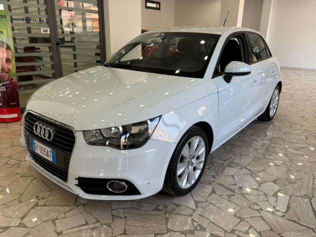 AUDI A1 SPB 1.6 TDI Ambition rif. 23815864 - Foto 2