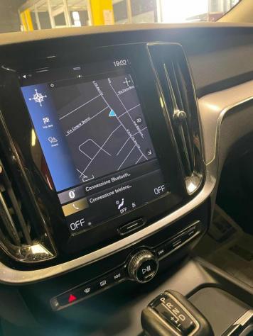 VOLVO V60 Cross Country D4 AWD Geartronic *led/telecam/pelle* rif. 24037135 - Foto 9