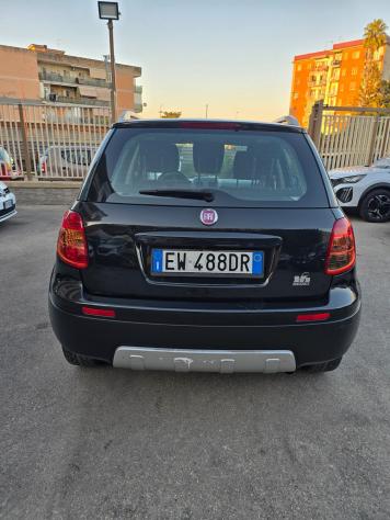 Fiat Sedici 2.0 MJT 16V DPF 4x2 Emotion - Foto 9