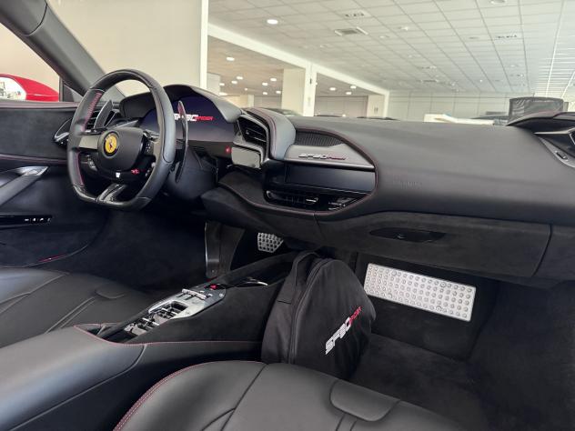 Ferrari SF90 Spider 4.0 Hybrid DCT 4WD Spider - Foto 10