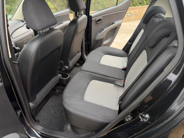 Hyundai i10 1.1 12V Comfort - Foto 10