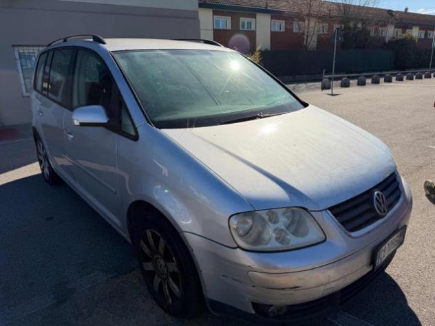 VOLKSWAGEN Touran 7posti 2.0 16V TDI Highline motore da fare rif. 23375314 - Foto 3