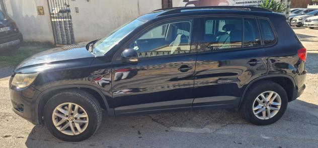 Volkswagen Tiguan 2.0 TDI 140 CV BLUEMOTION TECH - Foto 3