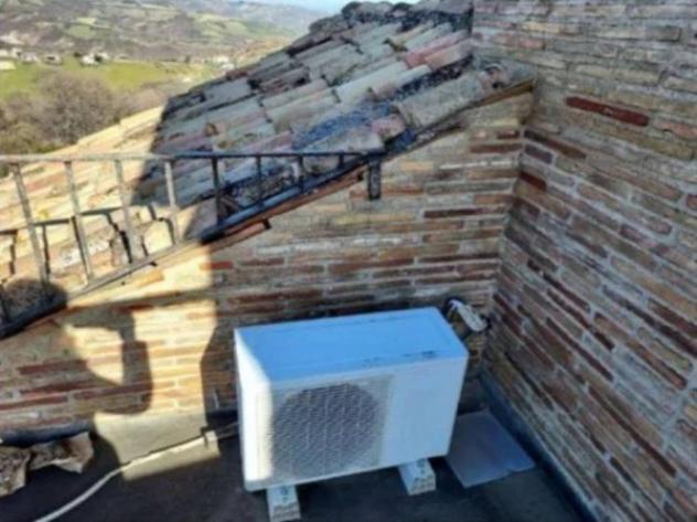 Immobile in asta di 718 m², box auto in vendita a Civitaquana - Foto 9