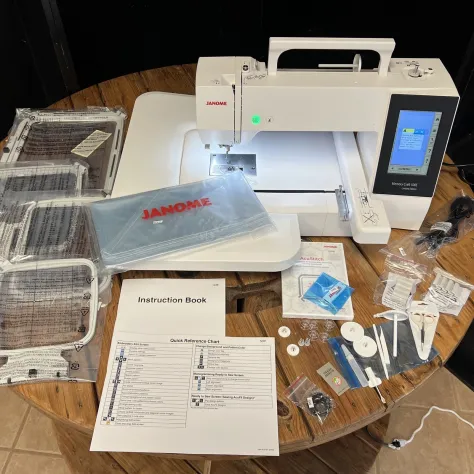 Macchina da cucire Janome Memory Craft 500E con ricamo - Foto 3