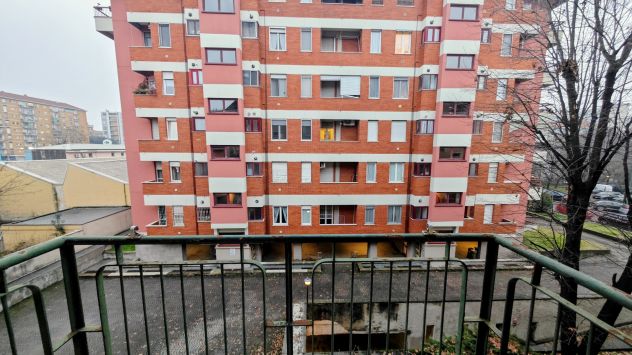 Bilocale con doppio balcone e cantina- M2 - Foto 3