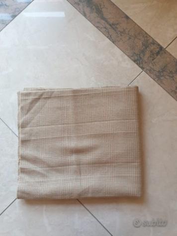 Stoffe di diversi tipi