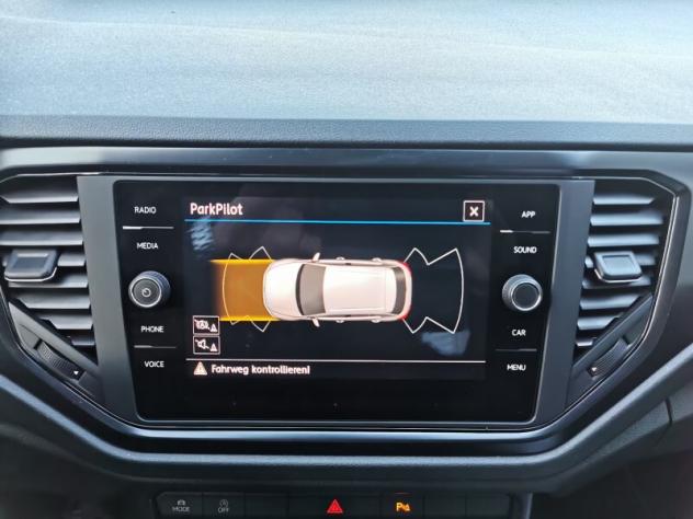 VOLKSWAGEN T-Roc 1ª serie T-Roc 1.0 TSI 115 CV Style BlueMotion Technology - Foto 9