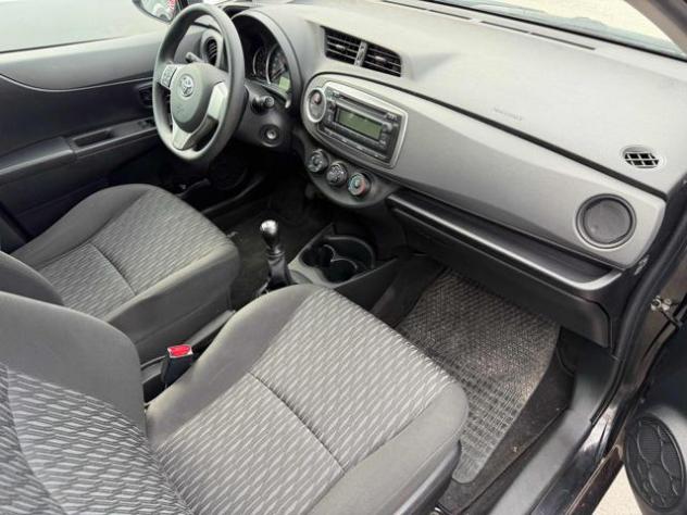 TOYOTA Yaris 1.0 5 porte Lounge rif. 23999673 - Foto 6