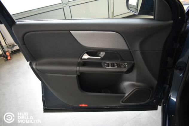 MERCEDES-BENZ GLA 180 d Automatic Business rif. 23989550 - Foto 6