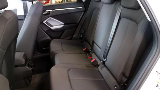 Audi Q3 35 TDI quattro S tronic S-line edition - 2023 - AZIENDALE - Foto 8