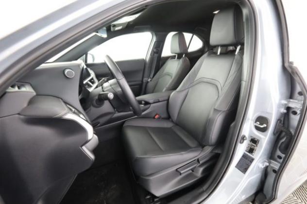 LEXUS UX UX Hybrid Design rif. 23717293 - Foto 2