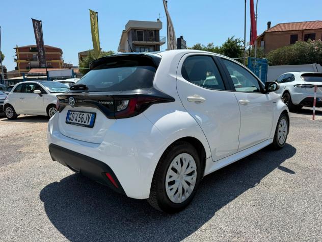 Toyota Yaris 1.5 Hybrid 5 porte - Foto 8