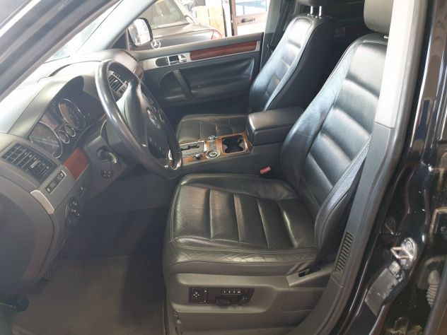 VOLKSWAGEN TOUAREG 3.0 V6 TDI - Foto 5