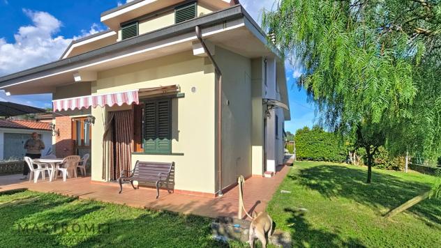 VILLINO di 8 vani e di 180 mq (CASTELFRANCO DI SOTTO) rif. 3617