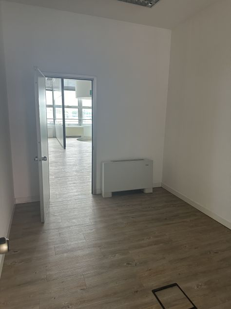 affittasi ufficio mq. 430 Complesso ATLANTIC BUSINESS CENTER - Foto 5
