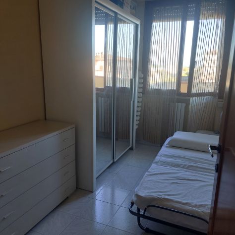 Camera singola affitto per breve a medio periodo