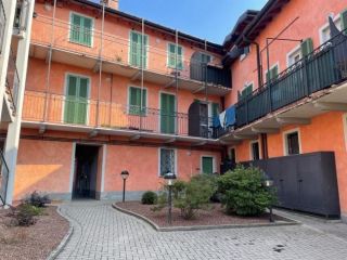 va580 - particolare monolocale loft arredato + cantina e posto auto - cont …