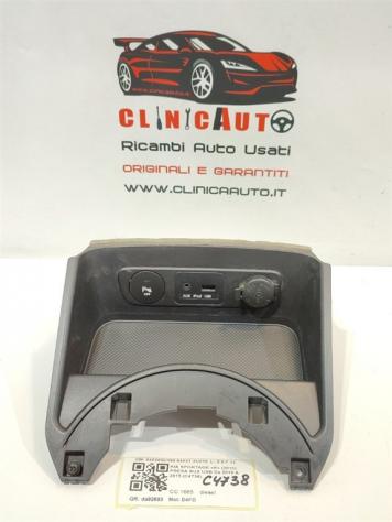 PRESA AUX/USB KIA Sportage Serie 846303U190 84631-3U010 D4FD (1016)