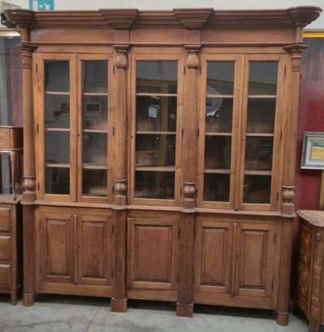 VENDO PRIVATAMENTE GRANDE STOCK DI MOBILI SPECCHIERE STATUE LAMPADARI ANTICHI - Foto 3