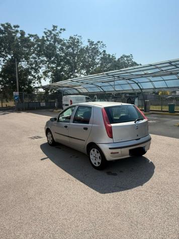Fiat Punto 1.3 Multijet 16V 5 porte Dynamic - Foto 2