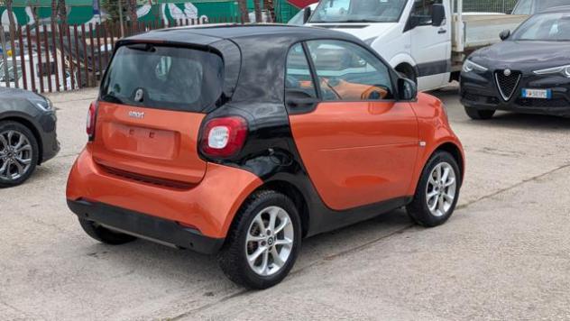 SMART ForTwo Smart ForTwo 1.0 71cv AUTOM. TETTO PANORAMICO rif. 23692358 - Foto 4